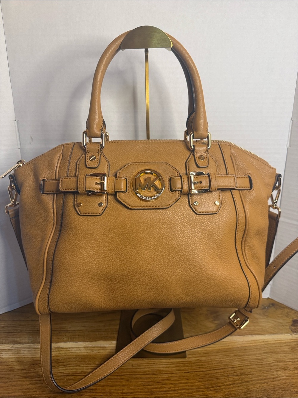 Michael Kors Hamilton Large Pebbled Leather Satchel Crossbody Luggage EUC